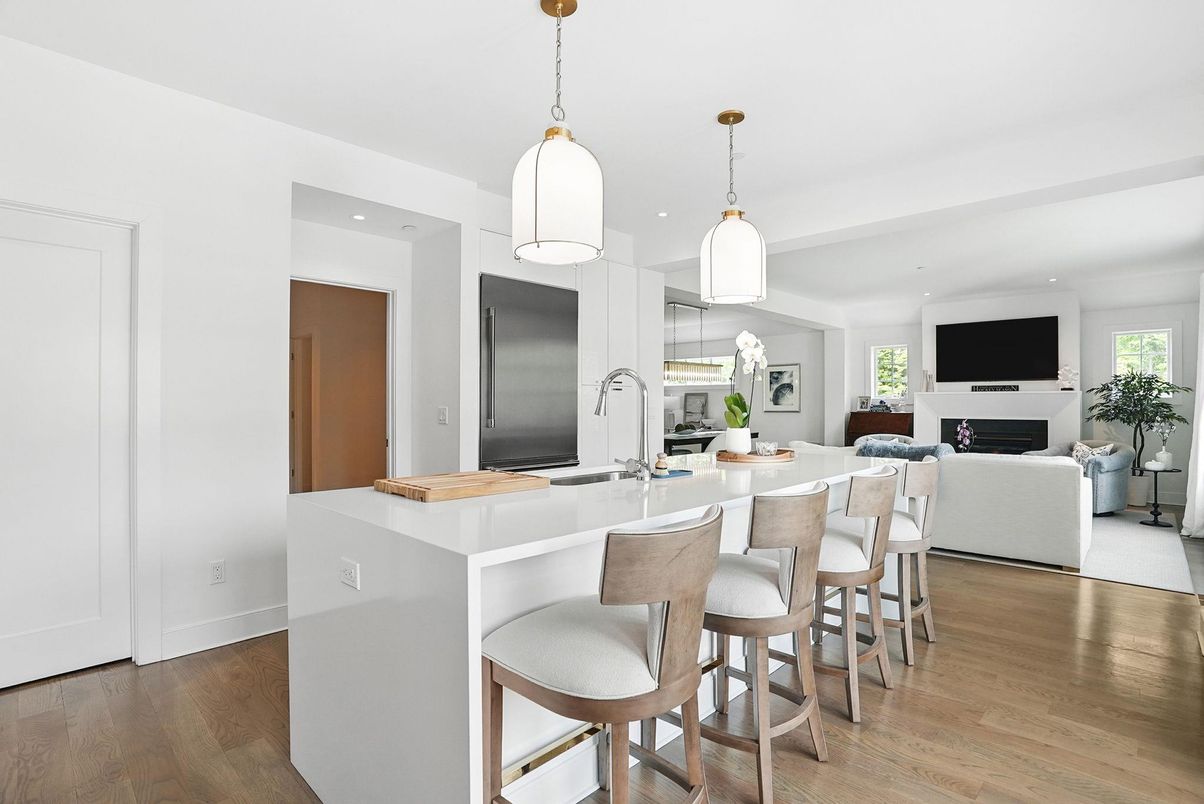 Fireplace, Interior, Kitchen, Living room, Pendant Lights, Recessed Lighting, Wood Texture Flooring