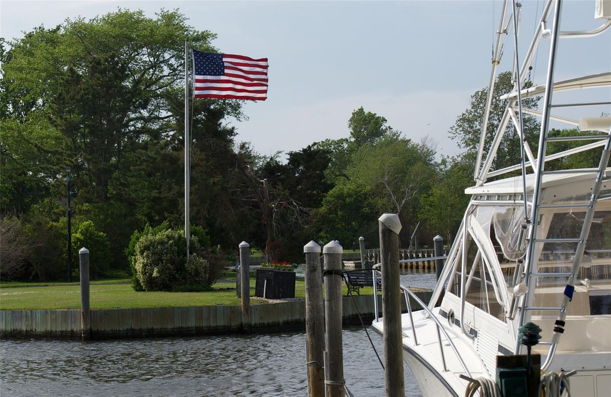 Exterior, Water