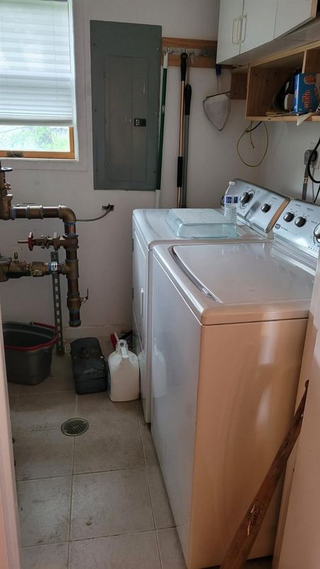 Interior, Washer