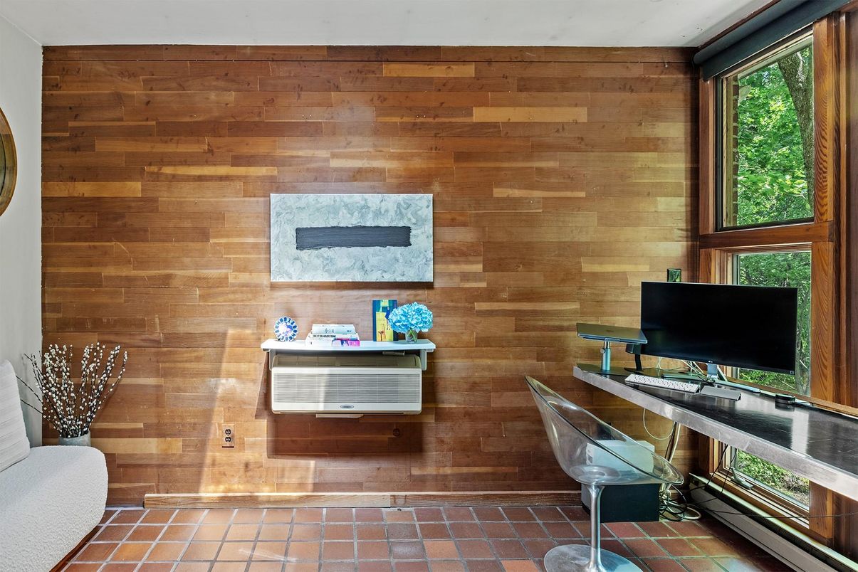 Interior, Wooden Walls