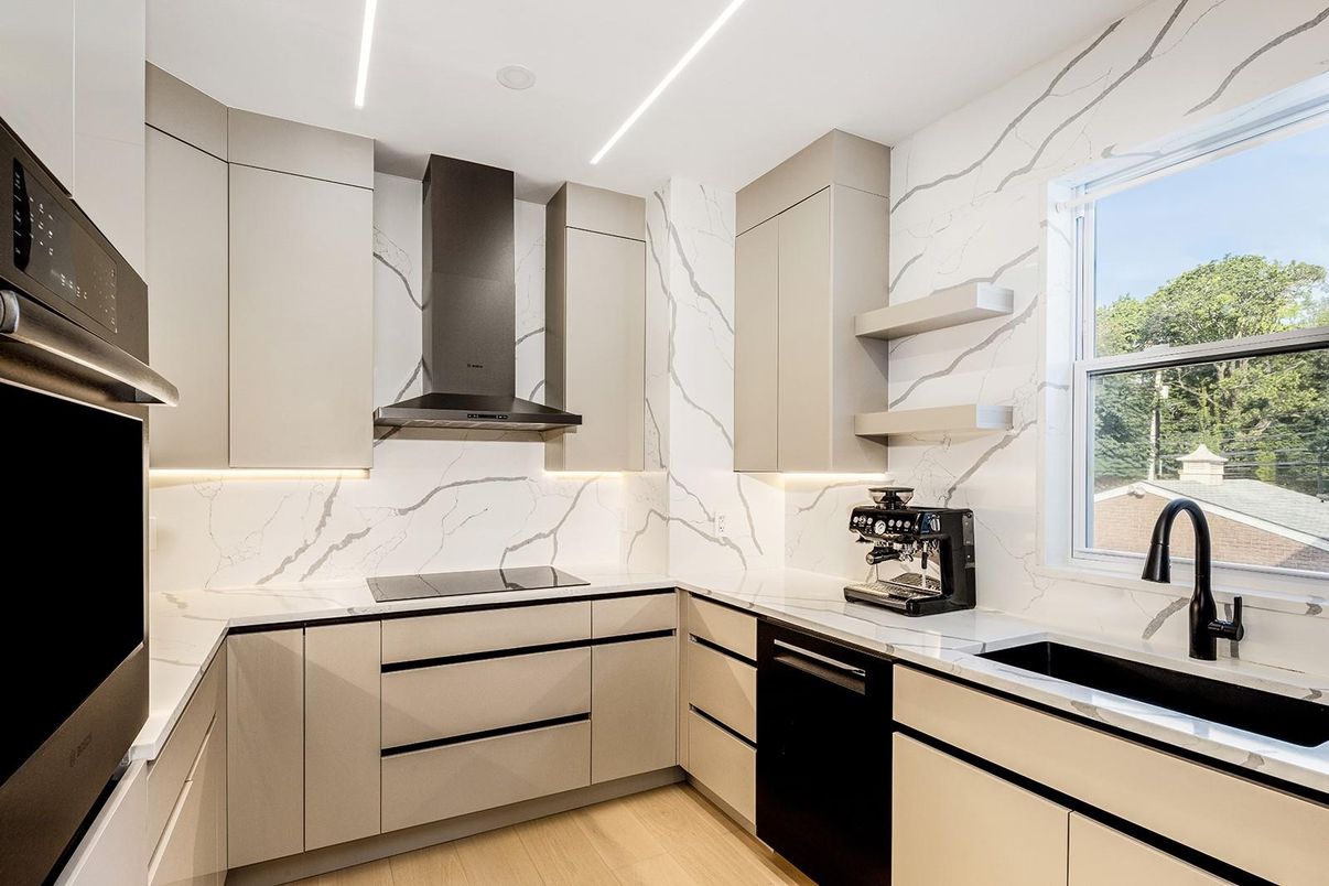 Interior, Kitchen, Marble Walls, Recessed Lighting, Wood Texture Flooring