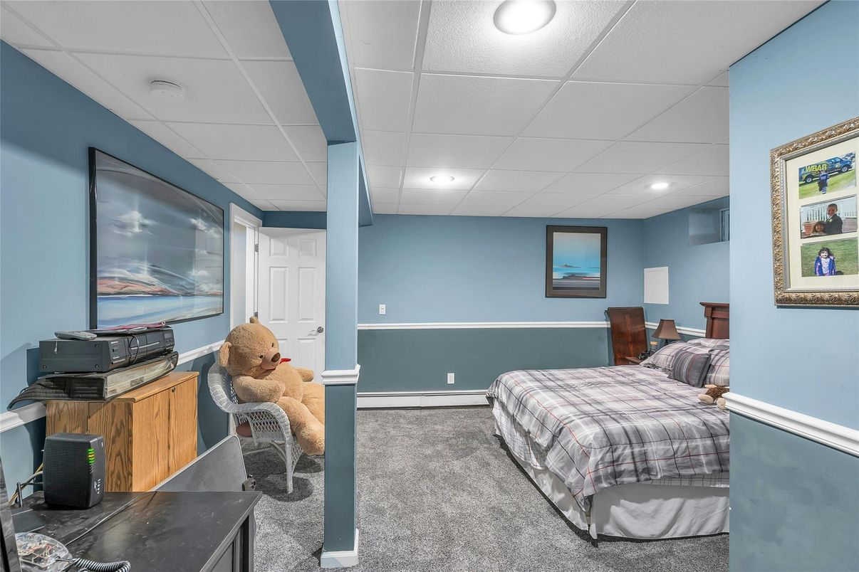 Bedroom, Home Office, Interior, Recessed Lighting