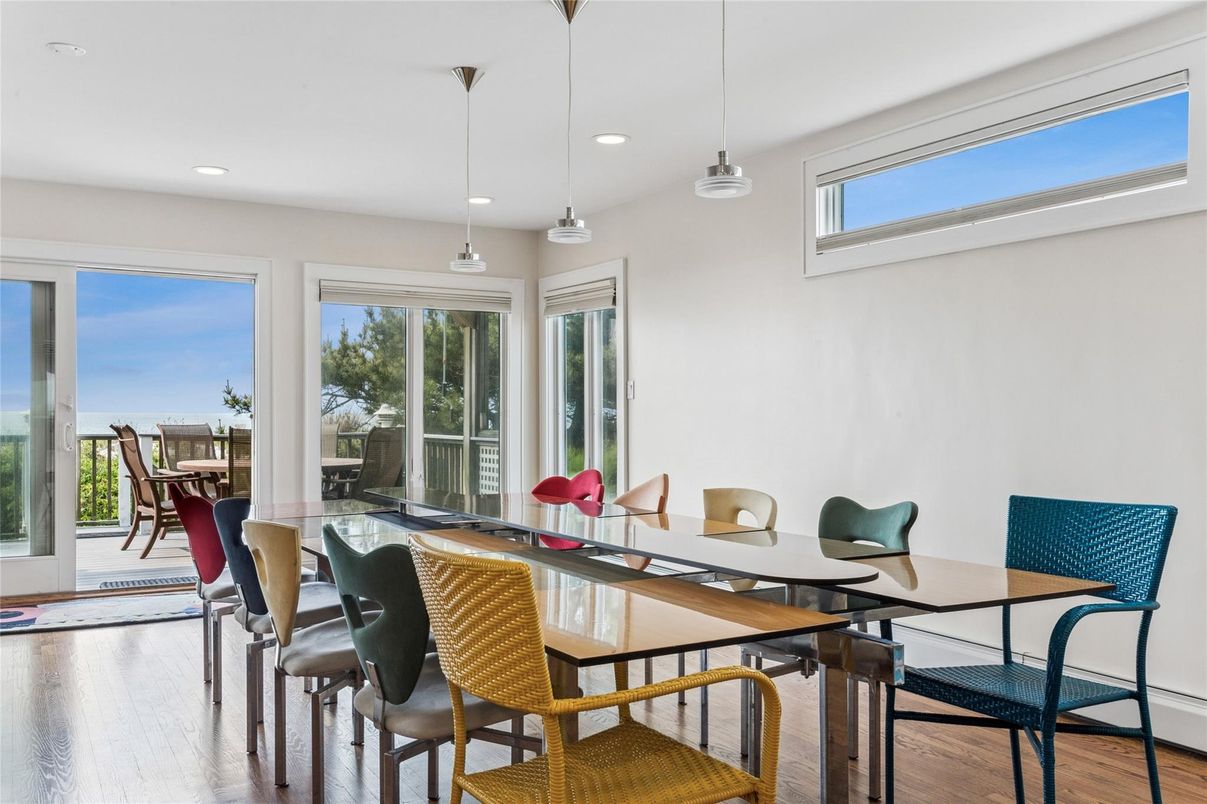 Dining room, Interior, Pendant Lights, Recessed Lighting, Water, Wood Texture Flooring