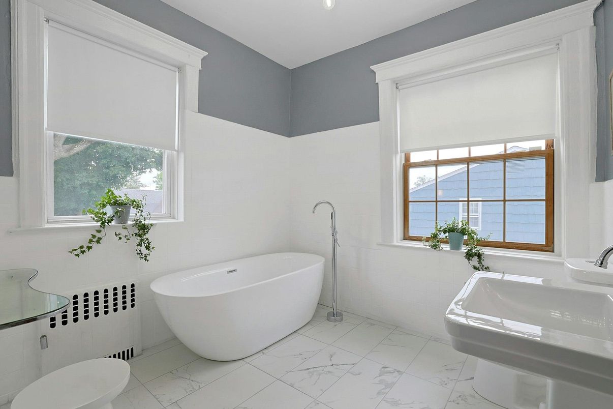 Bathroom, Free Standing Baths, Interior, Marble