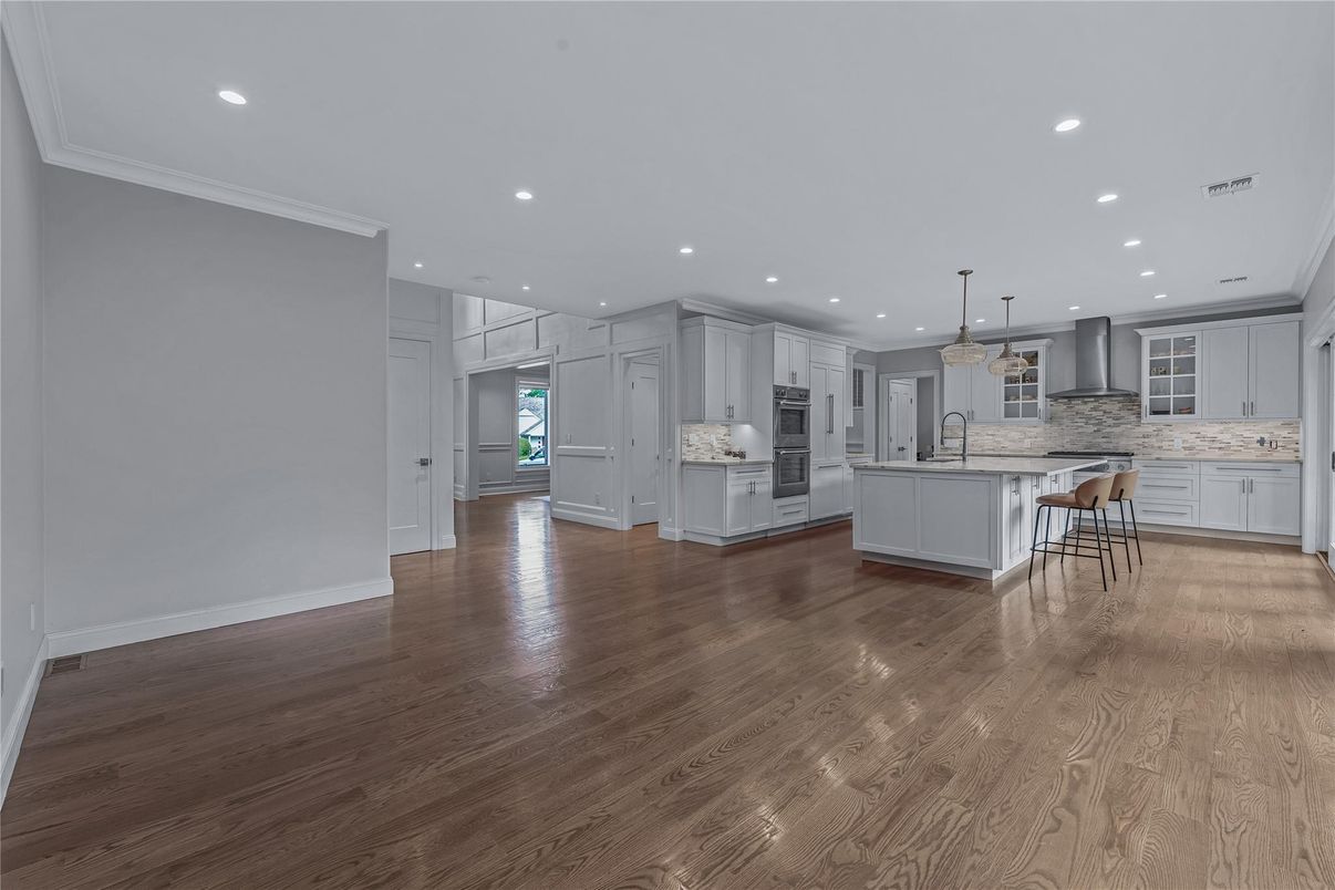 Interior, Kitchen, Pendant Lights, Recessed Lighting, Wood Texture Flooring