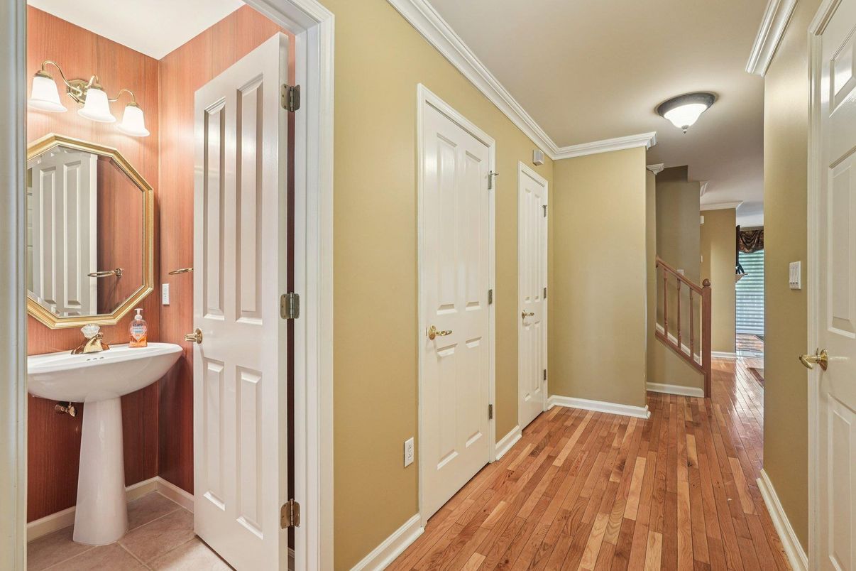 Bathroom, Interior, Wood Texture Flooring, Wooden Walls