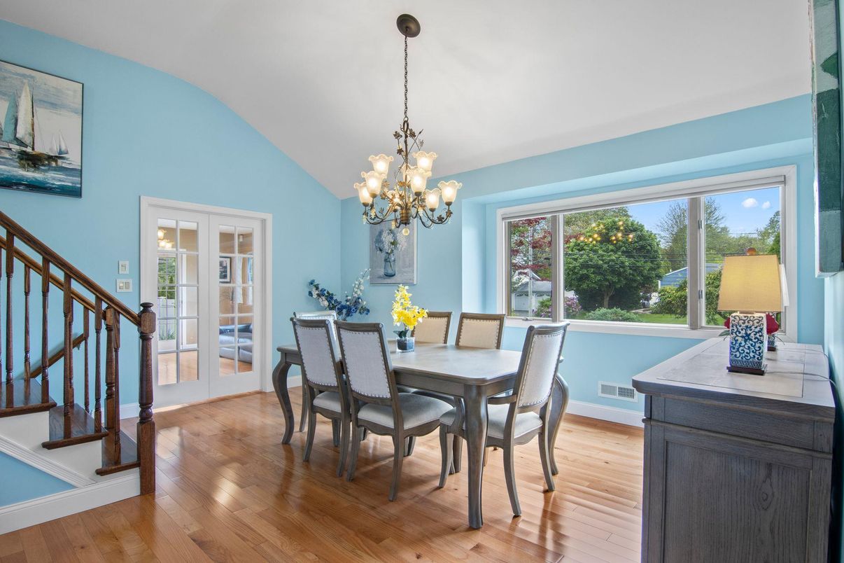 Chandelier, Dining room, Interior, Wood Texture Flooring