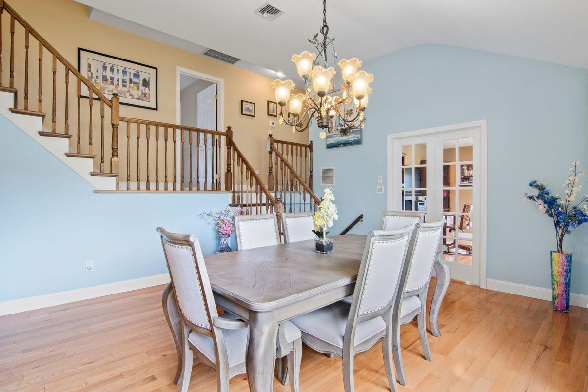Chandelier, Dining room, Interior, Wood Texture Flooring
