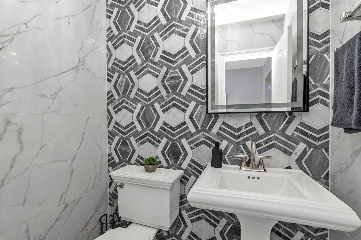 Bathroom, Interior, Marble Walls
