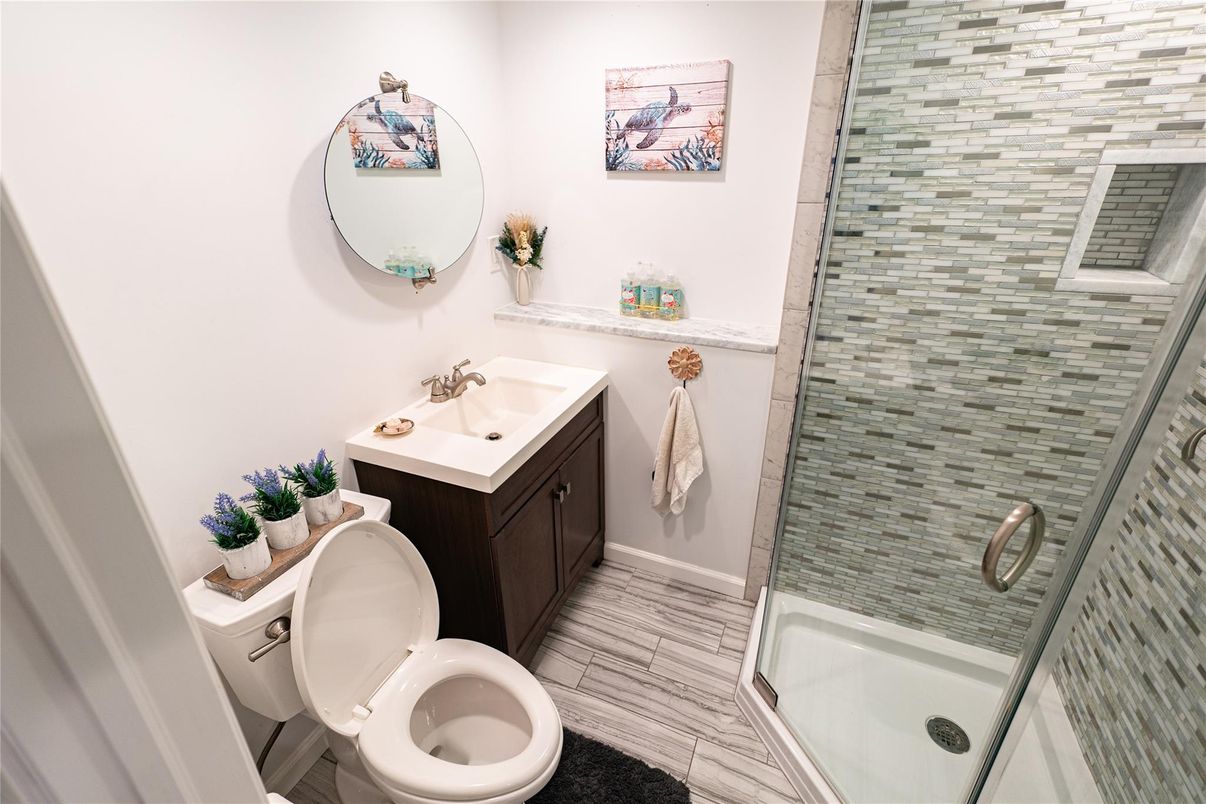 Bathroom, Glass Shower, Interior