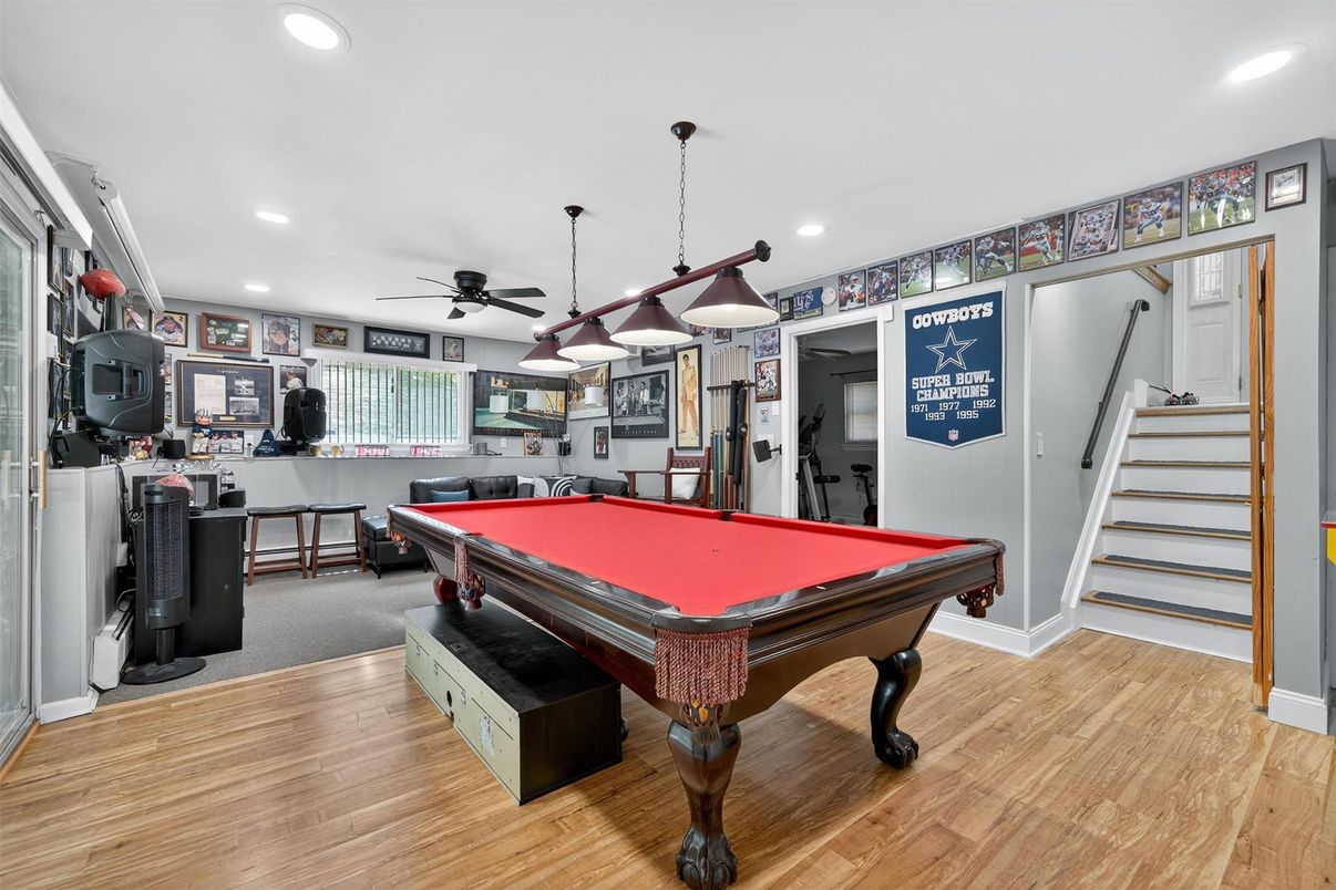 Billiard Table, Game Room, Interior, Pendant Lights, Recessed Lighting, Wood Texture Flooring