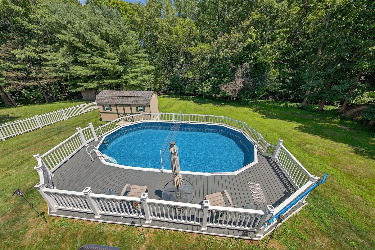 Backyard, Exterior, Pool