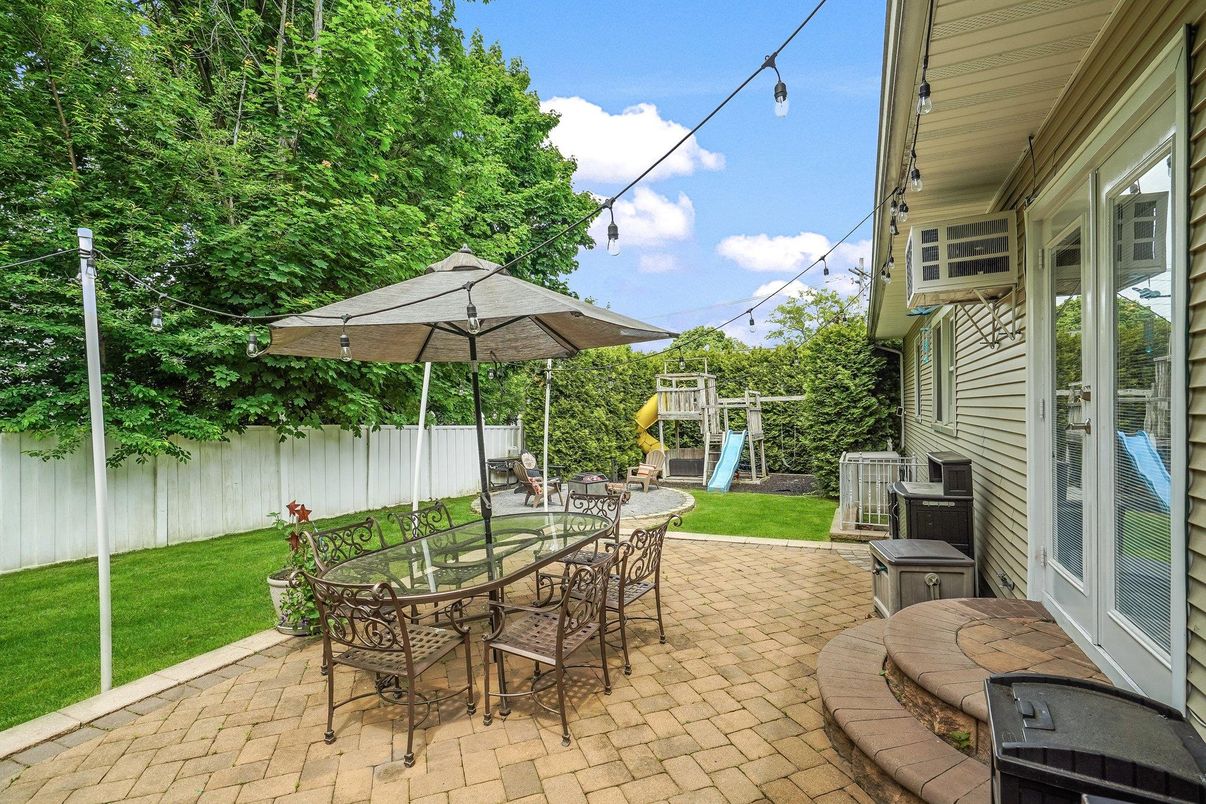 Backyard, Exterior, Playground