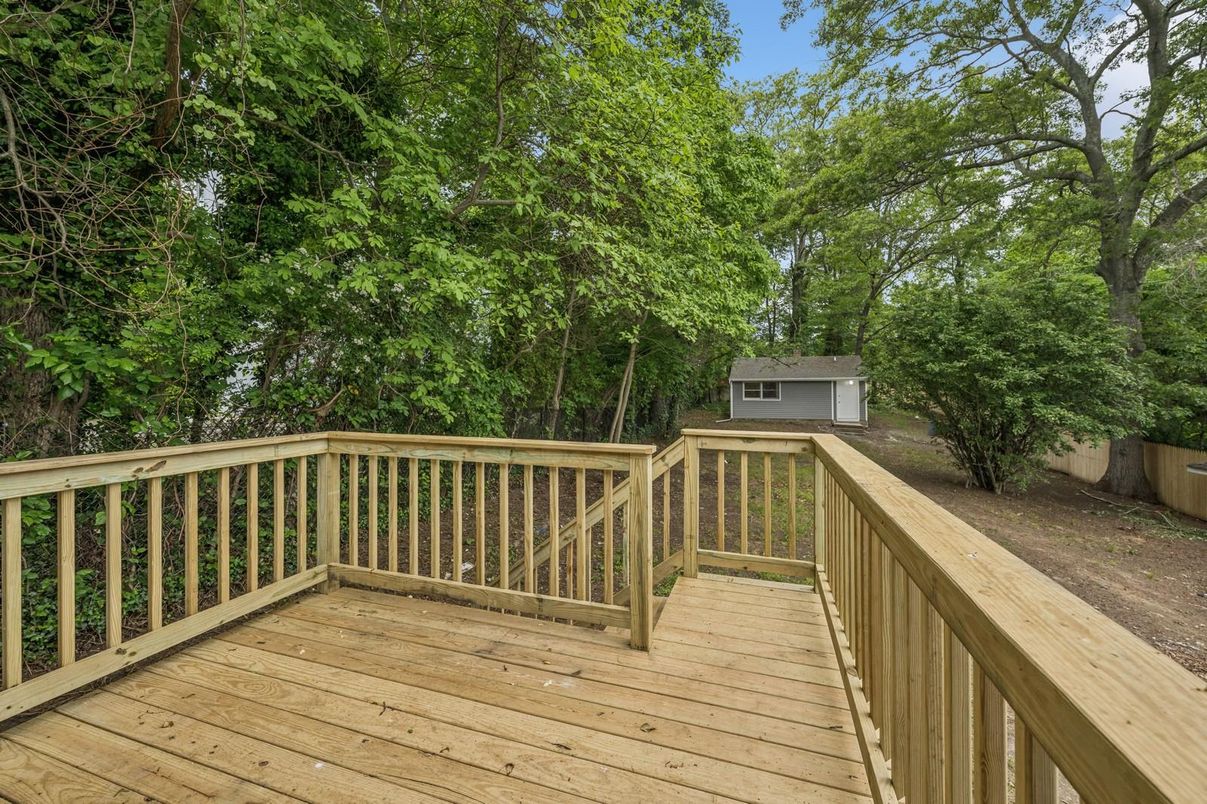 Exterior, Wood Texture Flooring