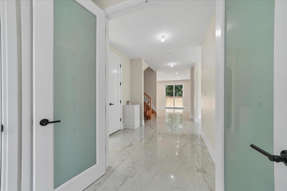 Interior, Marble, Recessed Lighting