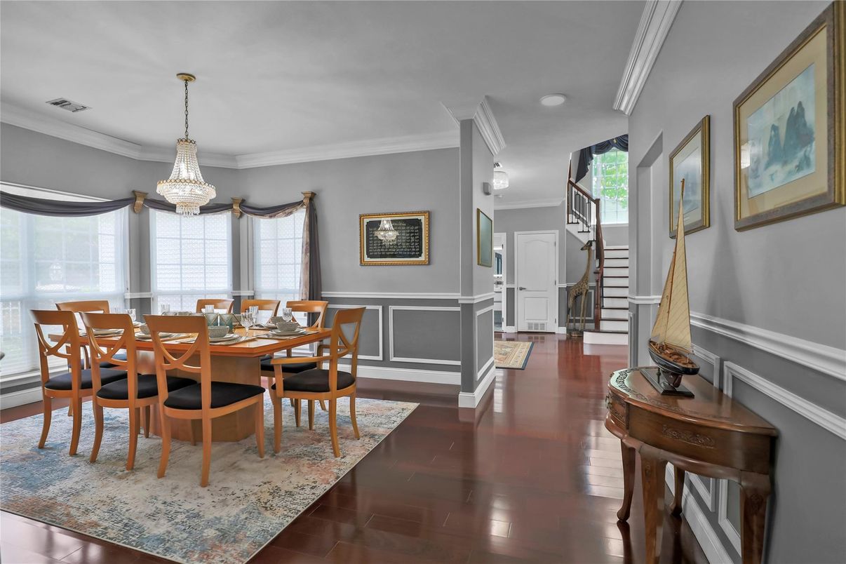 Chandelier, Dining room, Interior, Wood Texture Flooring