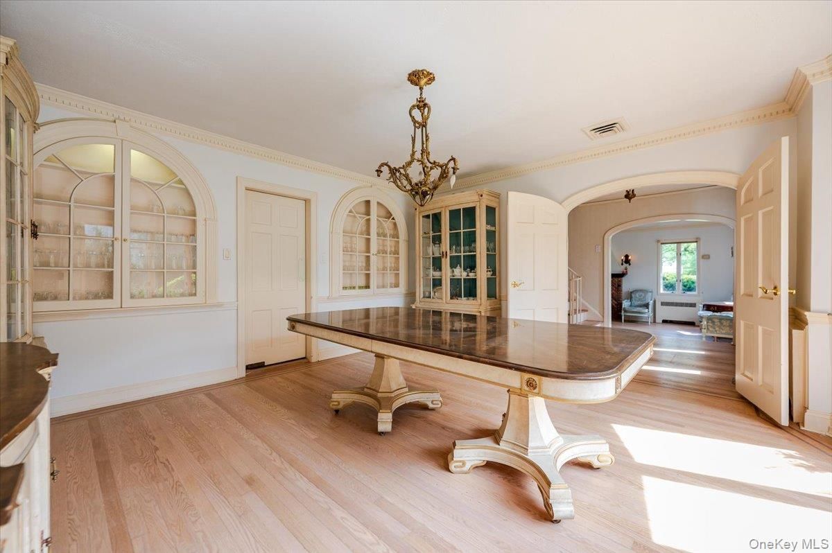 Chandelier, Interior, Wood Texture Flooring