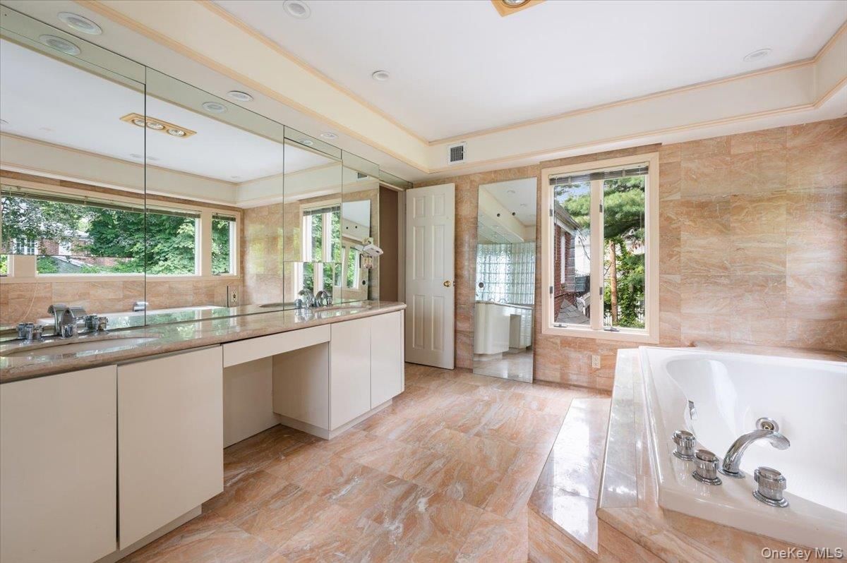 Bathroom, Dual Sink Vanities, Glass Shower, Interior, Recessed Lighting