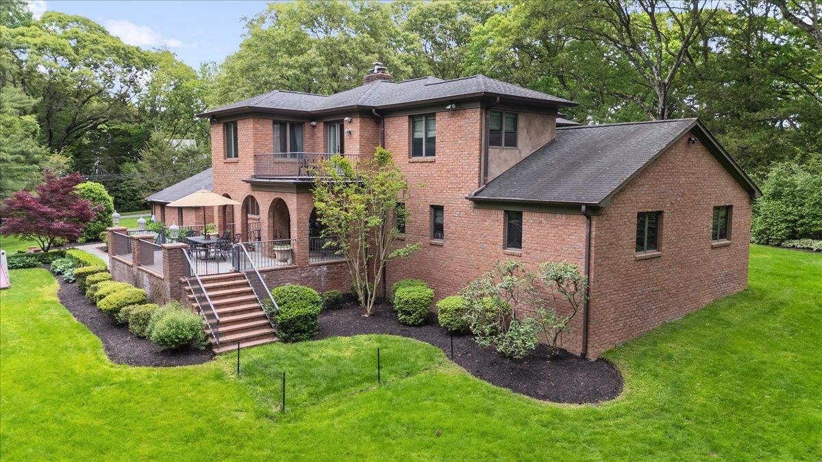 Backyard, Exterior, Facade, Brick Facade, French Provincial
