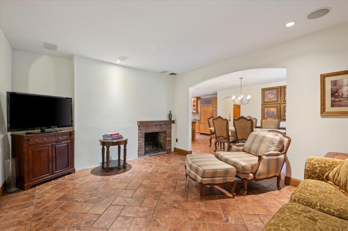Chandelier, Dining room, Fireplace, Interior, Recessed Lighting