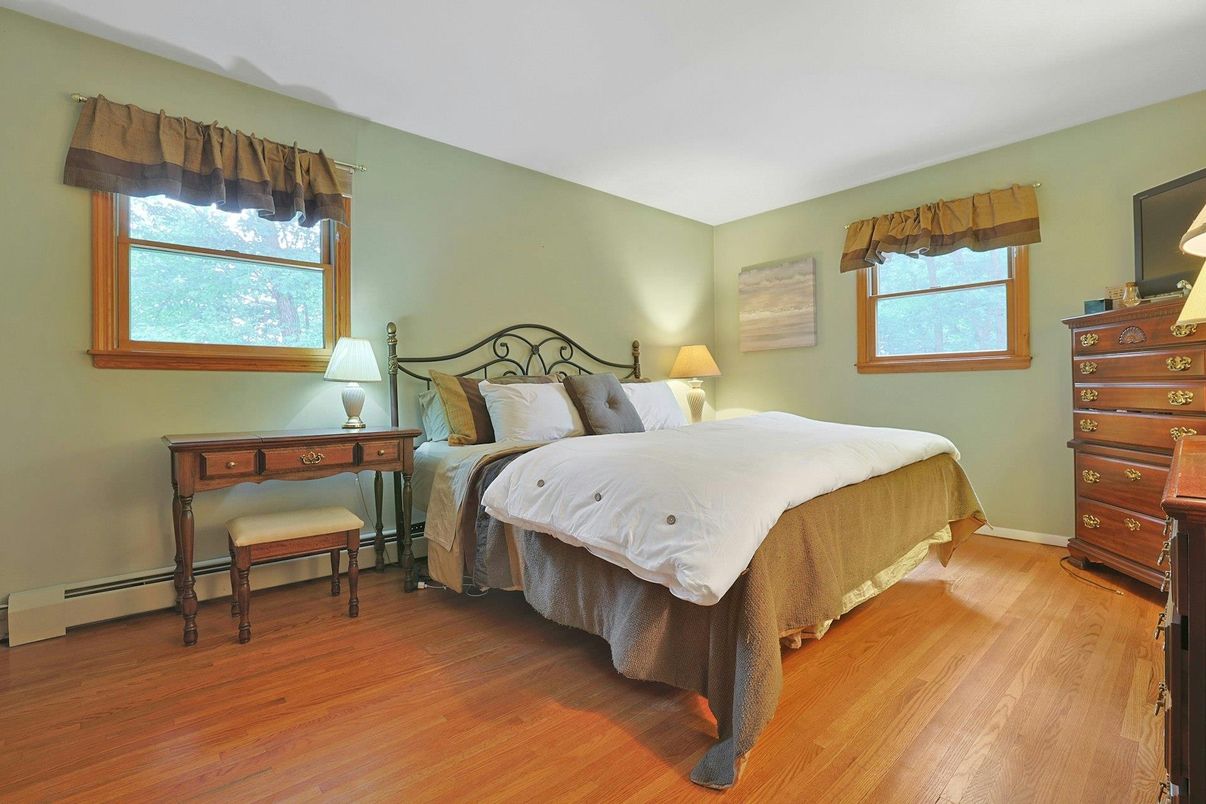 Bedroom, Interior, Wood Texture Flooring