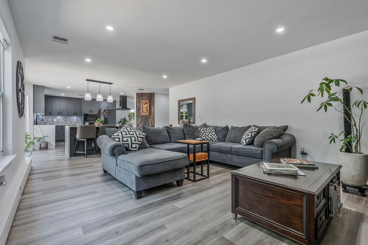 Dining room, Interior, Kitchen, Living room, Pendant Lights, Recessed Lighting, Wood Texture Flooring