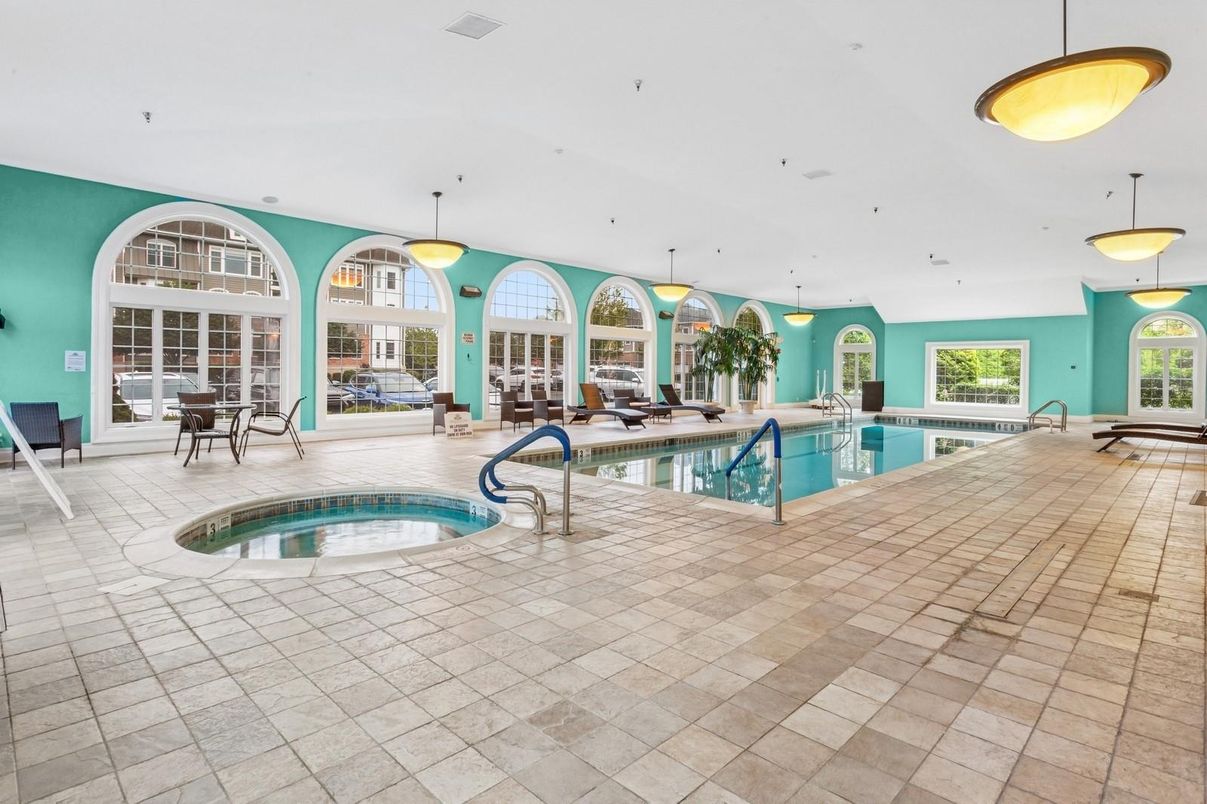 Interior, Pendant Lights, Pool