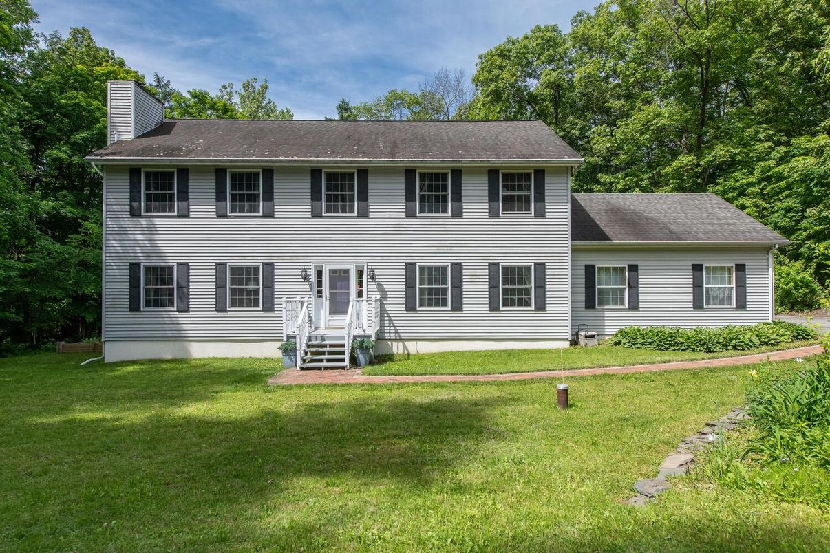 Backyard, Exterior, Facade, Georgian