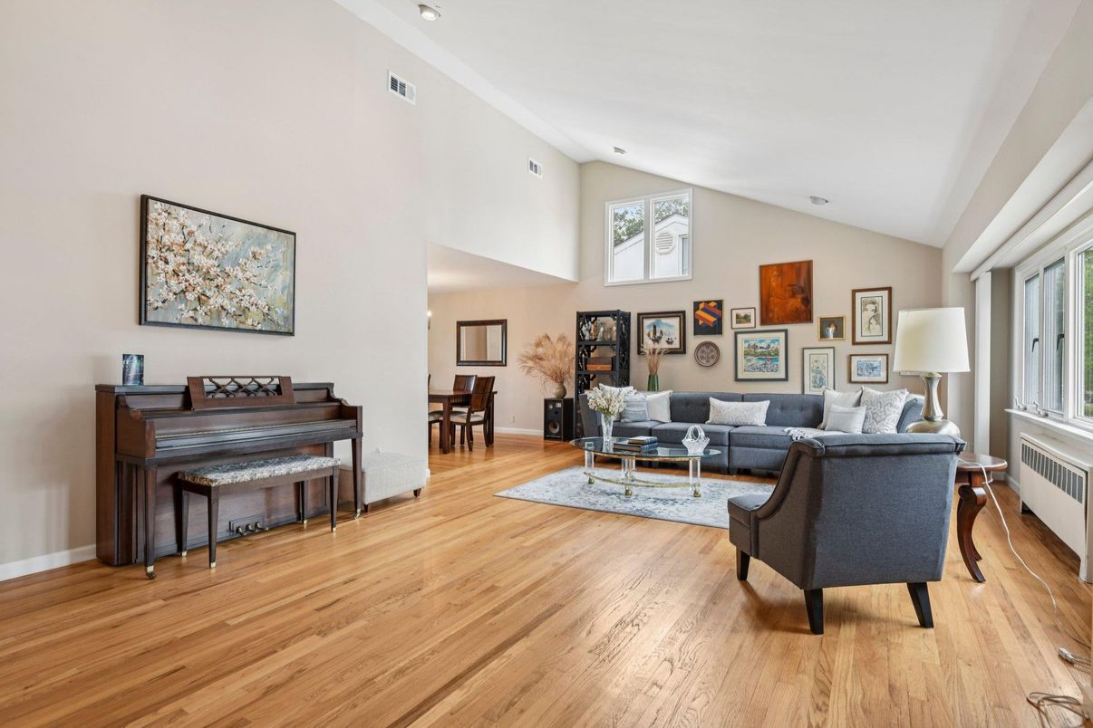 Dining room, Interior, Living room, Piano, Wood Texture Flooring