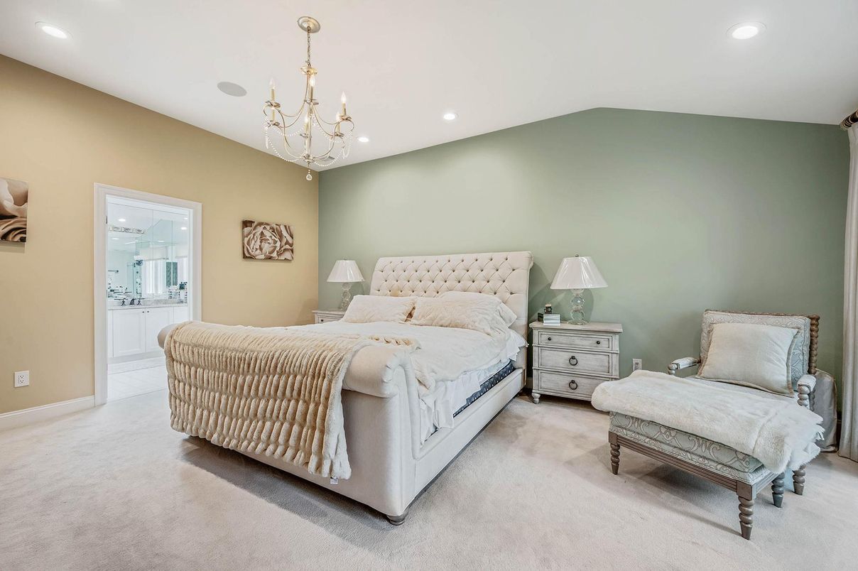 Bedroom, Chandelier, Interior, Recessed Lighting