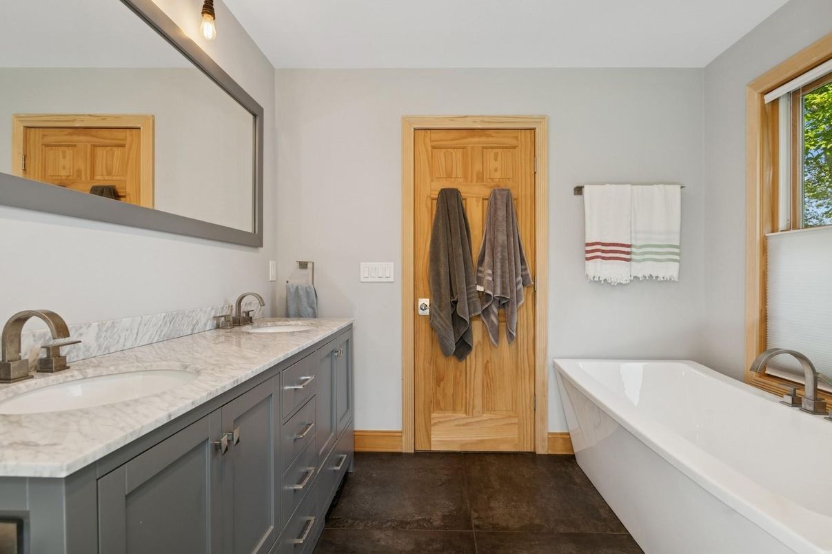 Bathroom, Dual Sink Vanities, Free Standing Baths, Interior