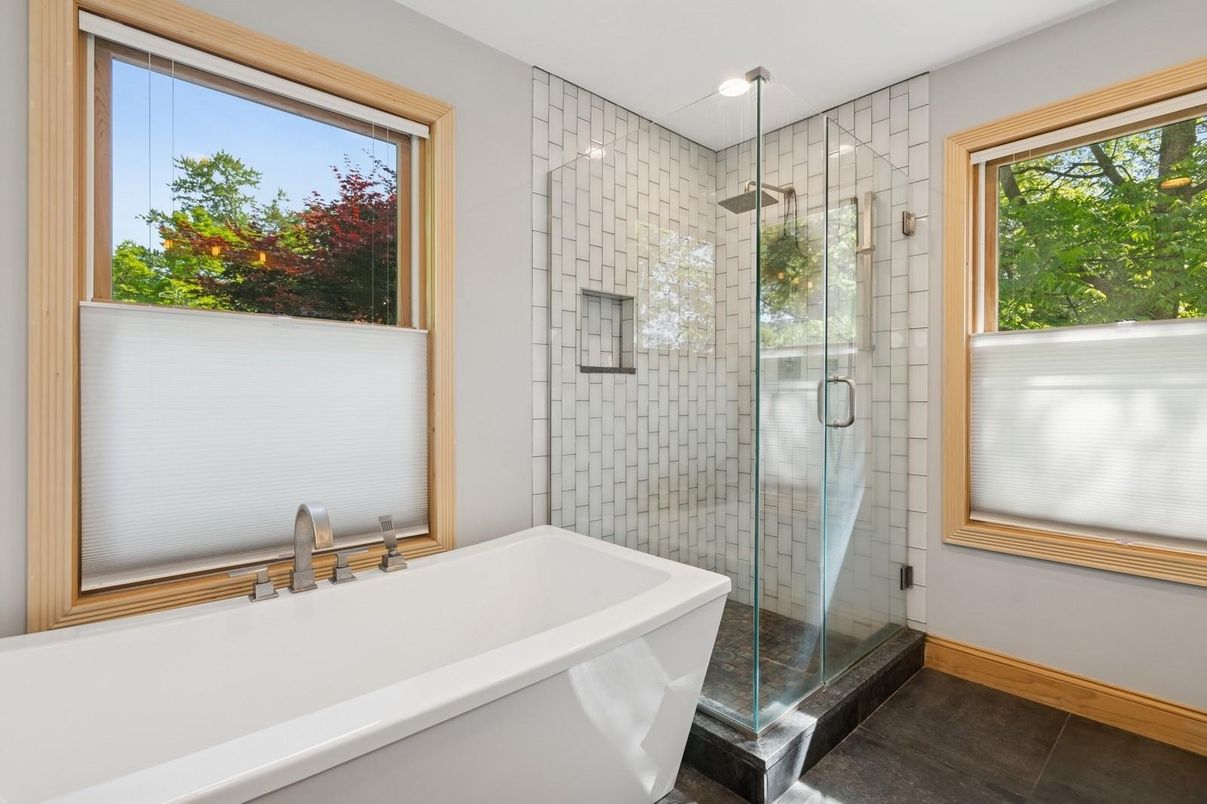 Bathroom, Free Standing Baths, Glass Shower, Interior, Recessed Lighting