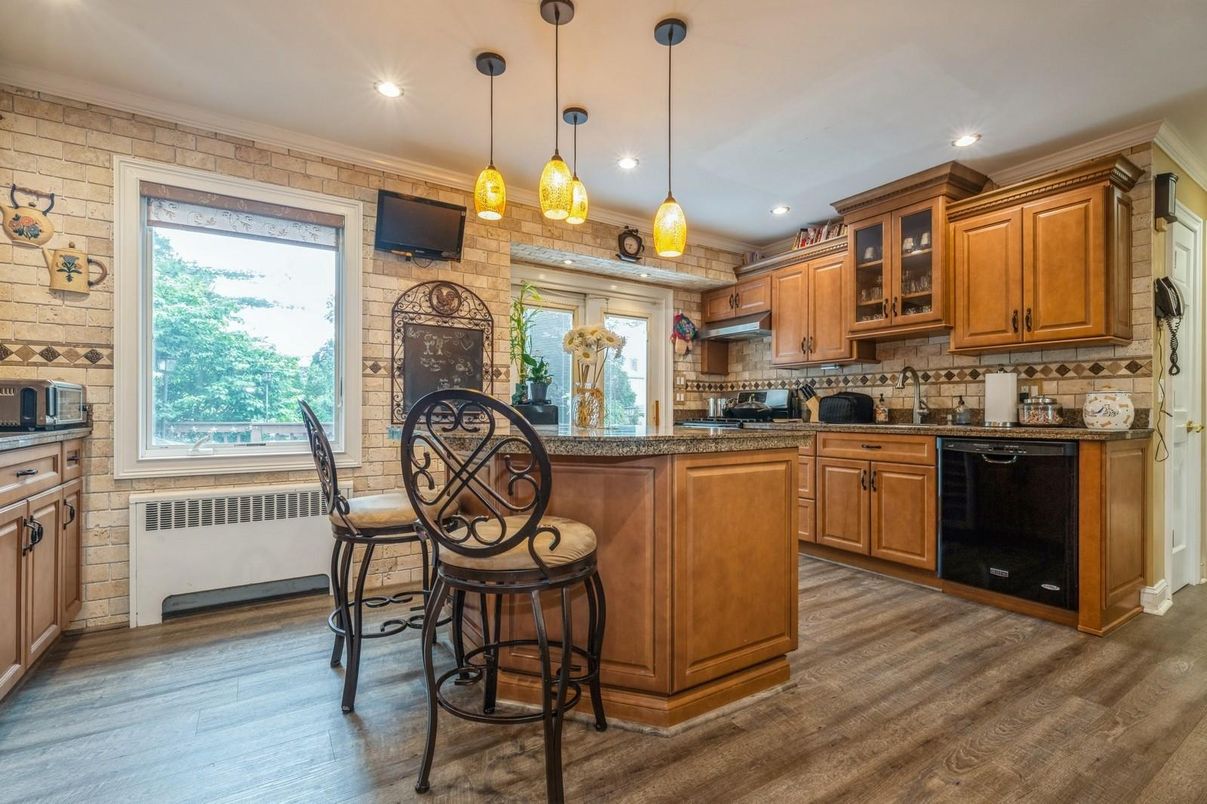 Interior, Kitchen, Pendant Lights, Recessed Lighting, Stone Walls, Wood Texture Flooring