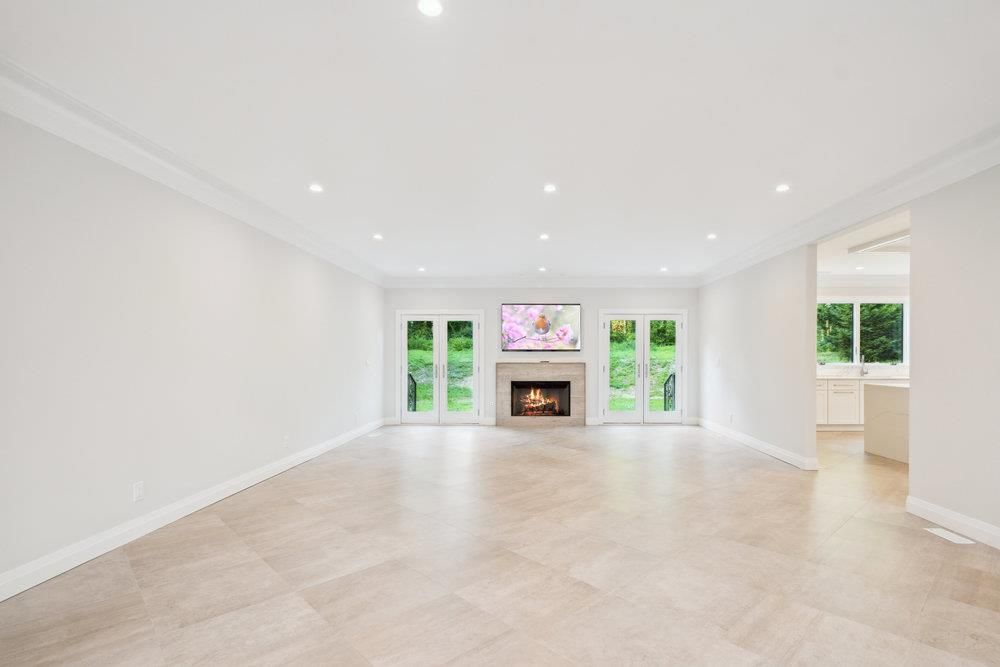 Empty room, Fireplace, Interior, Recessed Lighting
