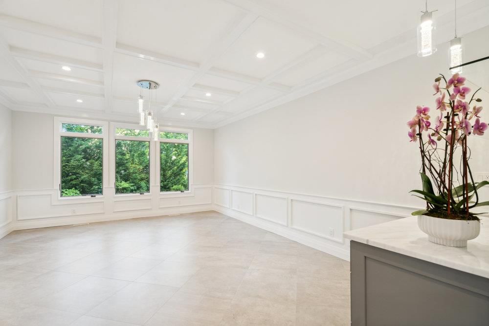 Empty room, Interior, Pendant Lights, Recessed Lighting