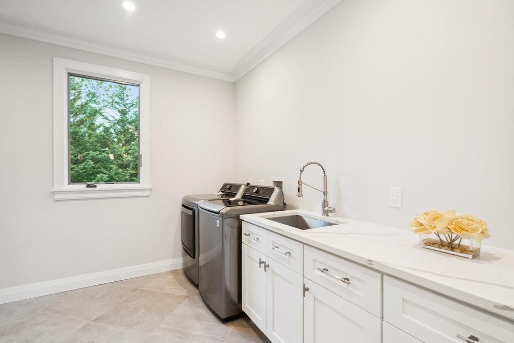 Interior, Recessed Lighting, Washer