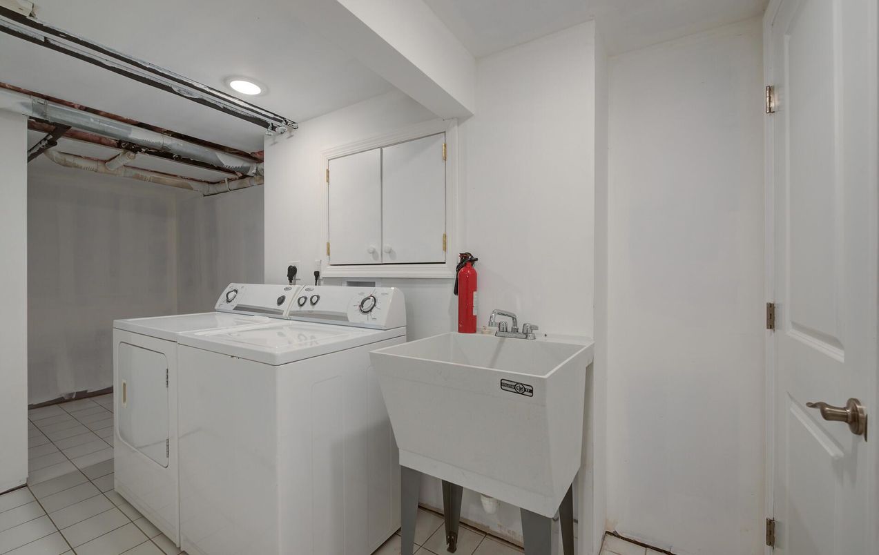 Interior, Recessed Lighting, Washer