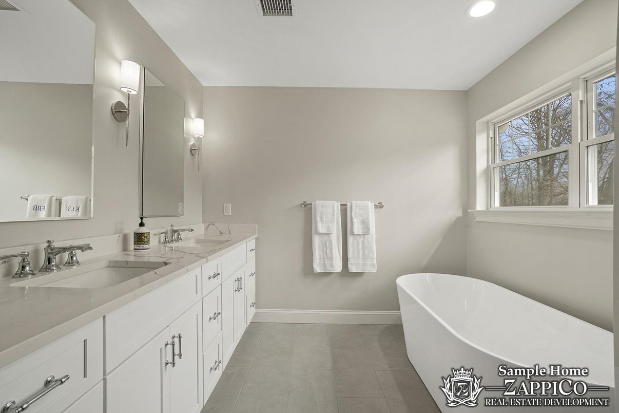 Bathroom, Dual Sink Vanities, Free Standing Baths, Interior, Recessed Lighting