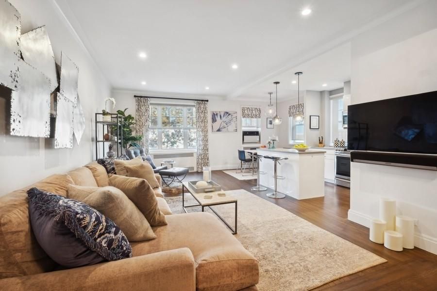 Interior, Kitchen, Living room, Pendant Lights, Recessed Lighting, Wood Texture Flooring