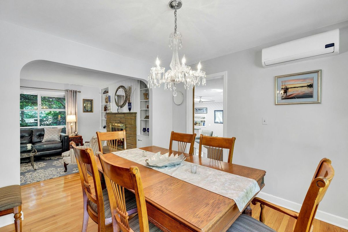 Chandelier, Dining room, Interior, Wood Texture Flooring