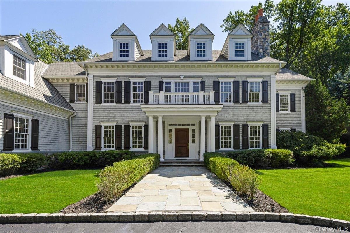 Exterior, Facade, Georgian