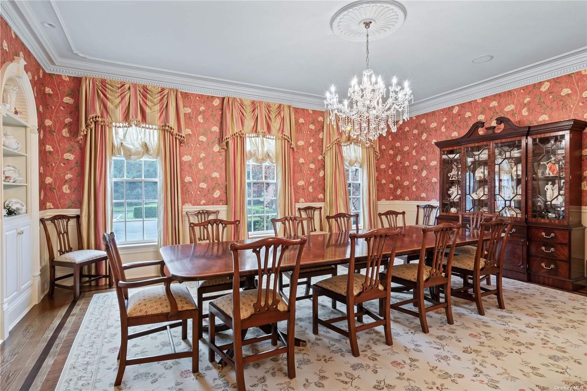Chandelier, Dining room, Interior, Wood Texture Flooring