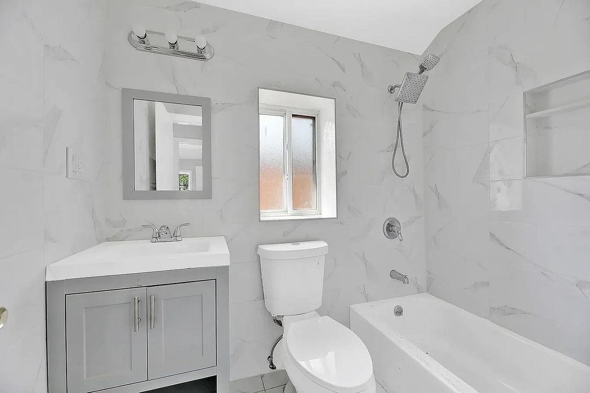 Bathroom, Interior, Marble Walls