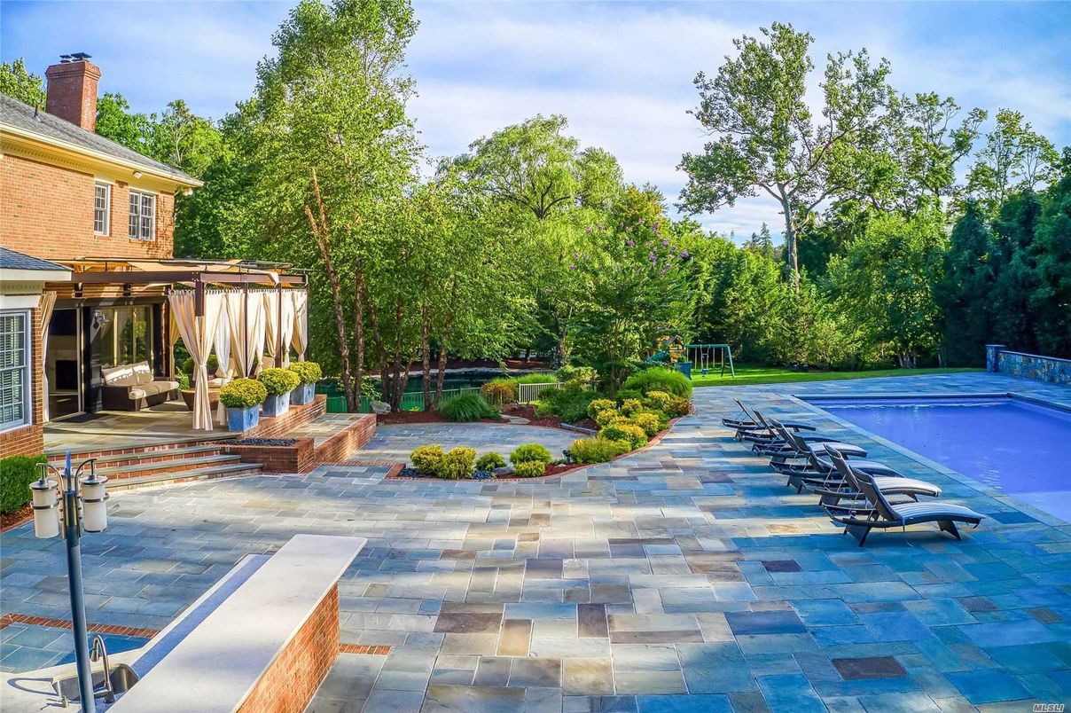 Backyard, Exterior, Pool