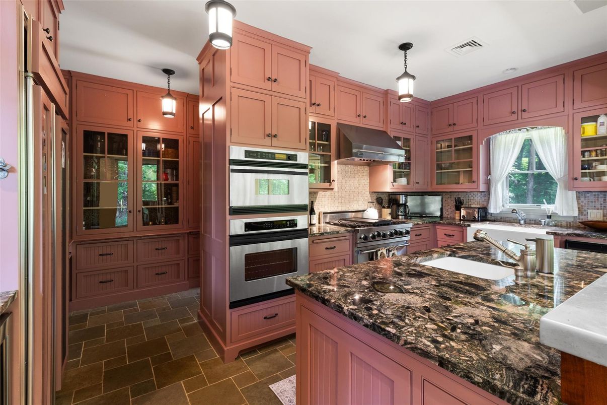 Interior, Kitchen, Pendant Lights, Stainless Steel Appliances