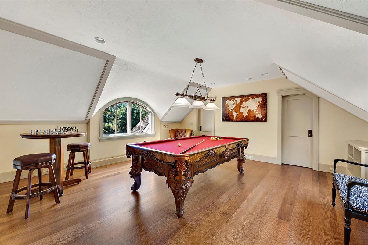 Billiard Table, Game Room, Interior, Pendant Lights, Recessed Lighting, Wood Texture Flooring