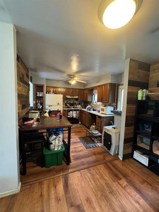 Interior, Kitchen, Wood Texture Flooring