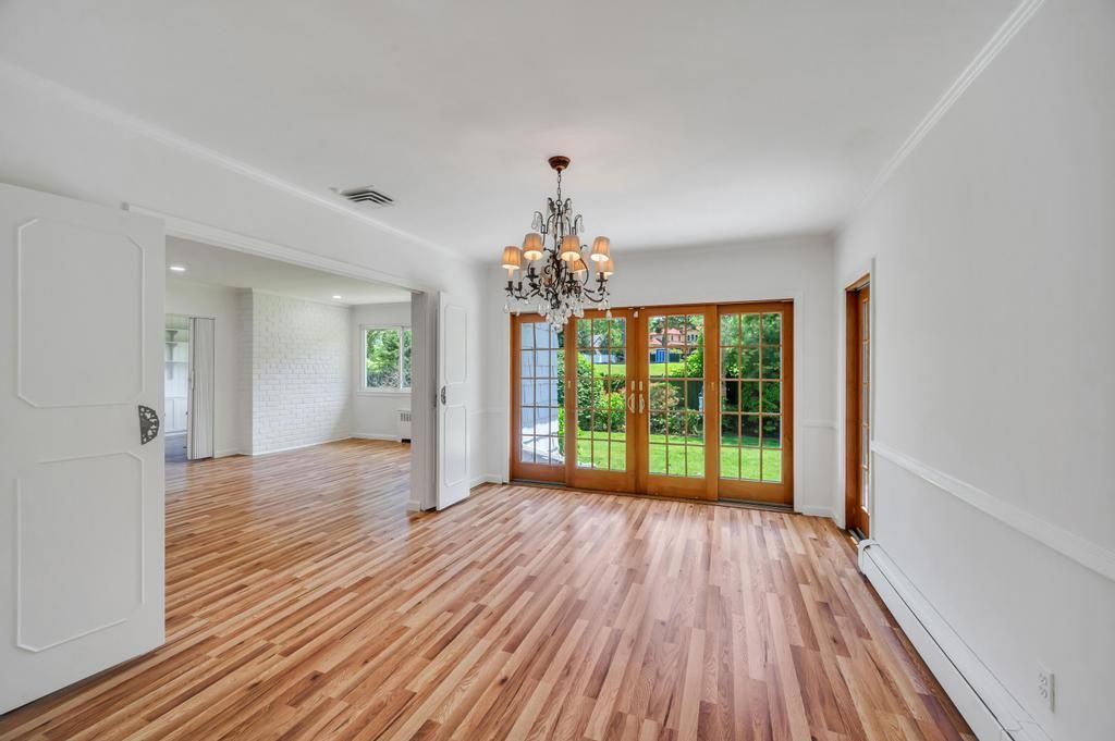 Chandelier, Empty room, Interior, Recessed Lighting, Wood Texture Flooring