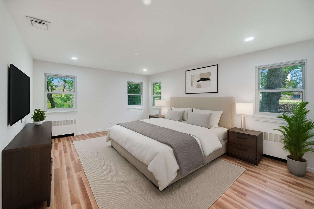 Bedroom, Interior, Recessed Lighting, Wood Texture Flooring