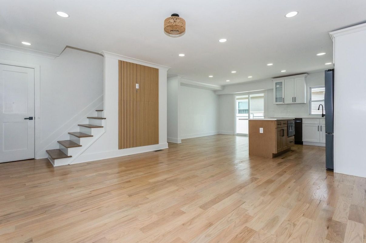 Empty room, Interior, Kitchen, Recessed Lighting, Wood Texture Flooring